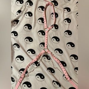 Sugar thrillz pure radiance pearl harness